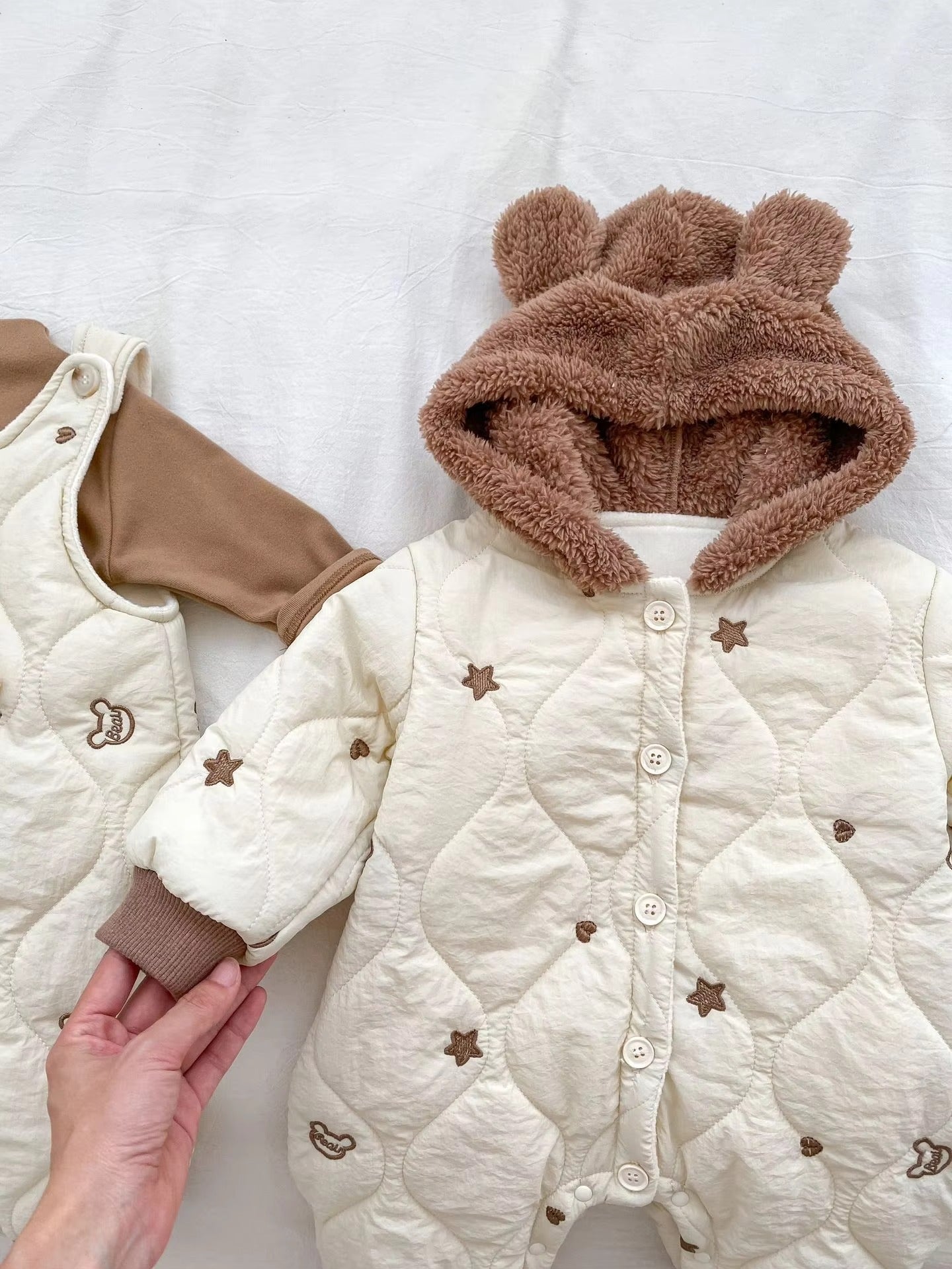 Winter Baby Hooded Romper – Thickened Organic Cotton, Oversized Bubble Ruffle