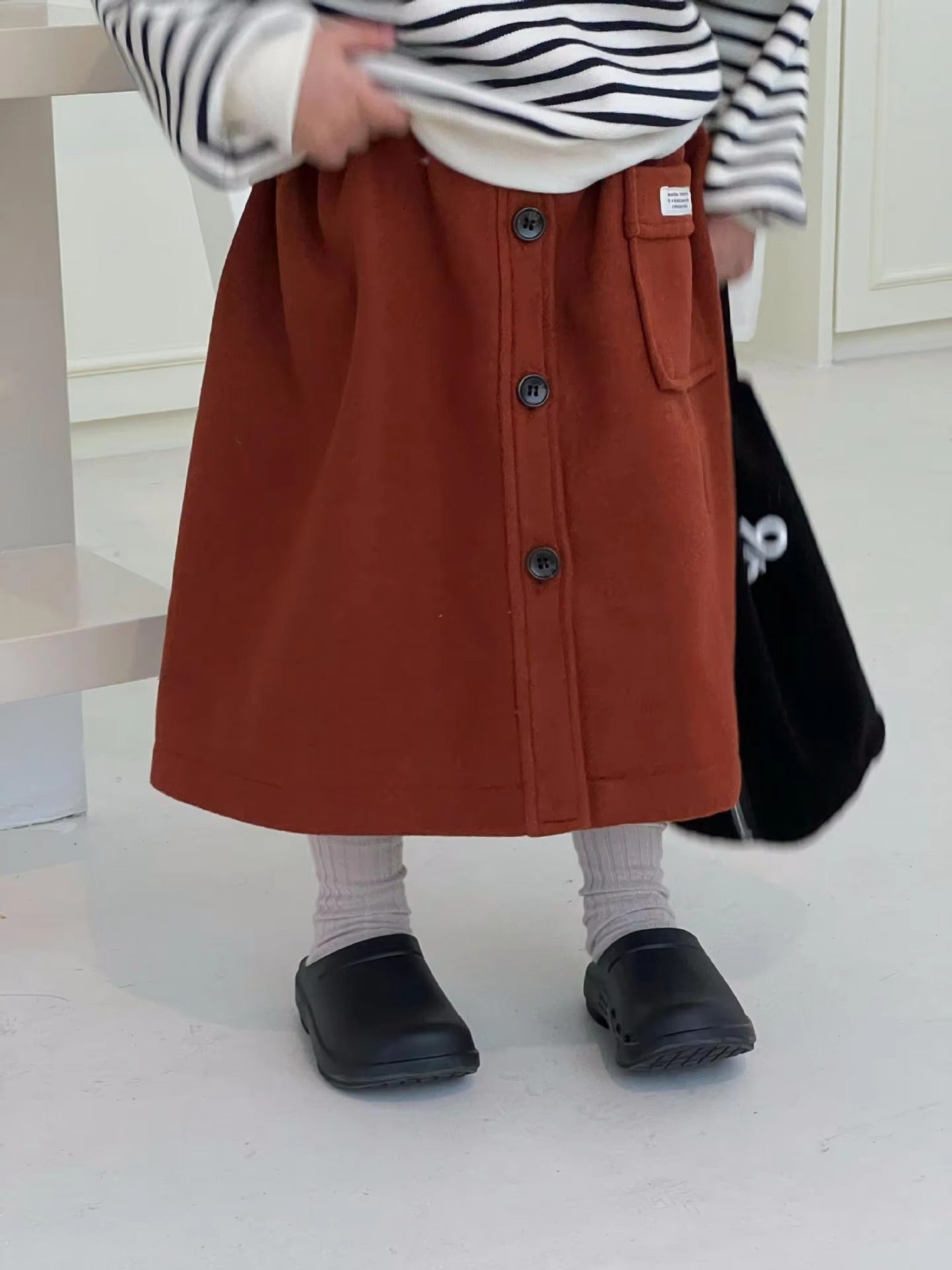 2023 Winter Girls' Solid Woolen Dress – Japanese Retro, Versatile (Half Skirt Design)