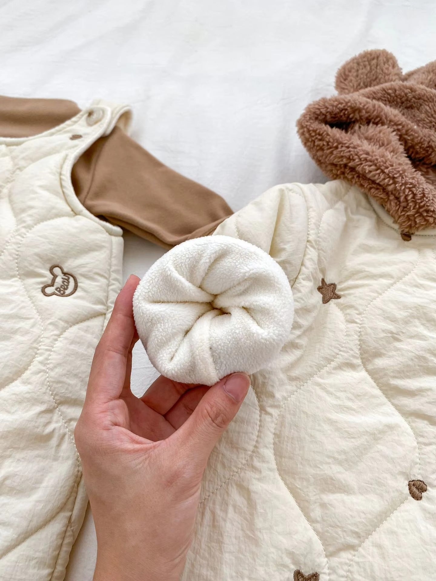 Winter Baby Hooded Romper – Thickened Organic Cotton, Oversized Bubble Ruffle