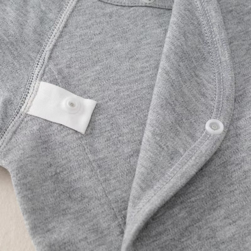 Winter Baby Long-Sleeve Jumpsuit – 100% Cotton, Warm Crawl Suit