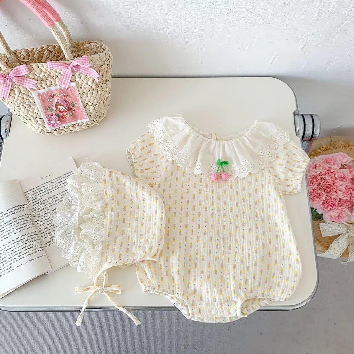 Baby Girls' Ruffled Round Neck Print Lace Romper