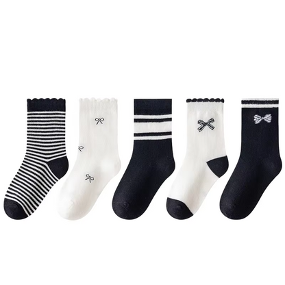 Kids' Cute Princess Knee Socks – Fall/Winter New (Black & White Pinstripe, Lace)